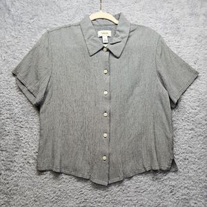 Talbots Gray Button Up Shirt Womens Size Medium Petite Casual Office Neutral